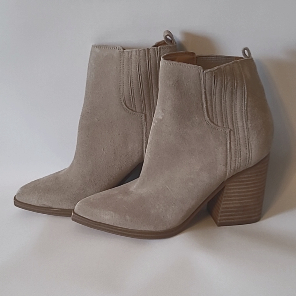 Sz4.5 Leather Marc Fisher boots